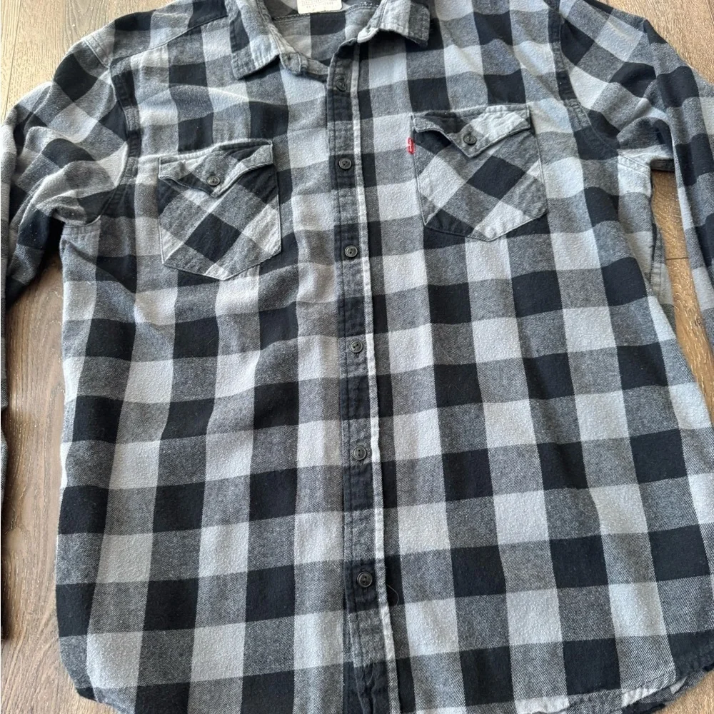Levi's Men's Gray and Black Checkered Shirt